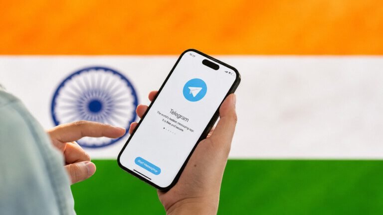 9823440892440234